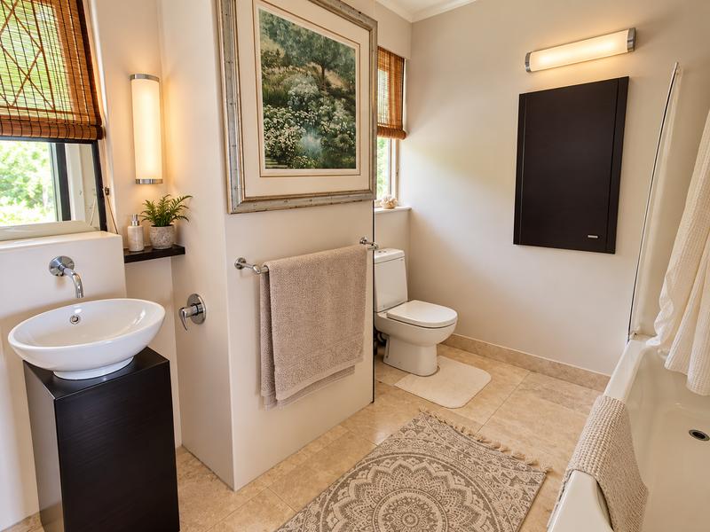 1 Bedroom Property for Sale in Tamboerskloof Western Cape